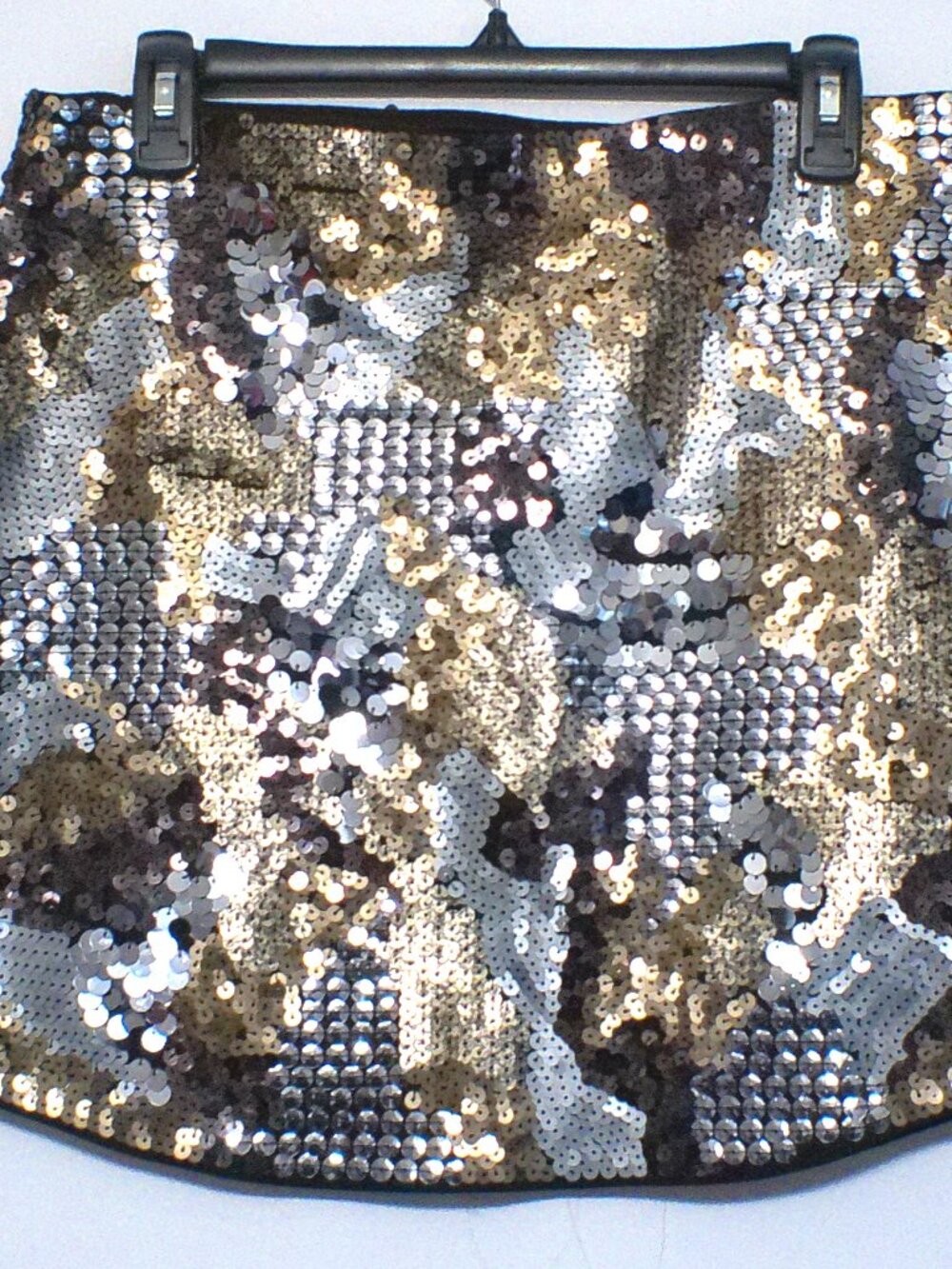 Express Sequin Mini Skirt Size M Silver Gold Party Holiday Pull-On Glam - Picture 4 of 4